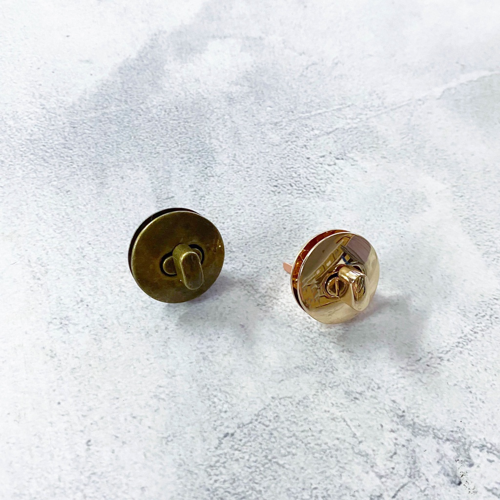 Craft Round Turn Lock Button