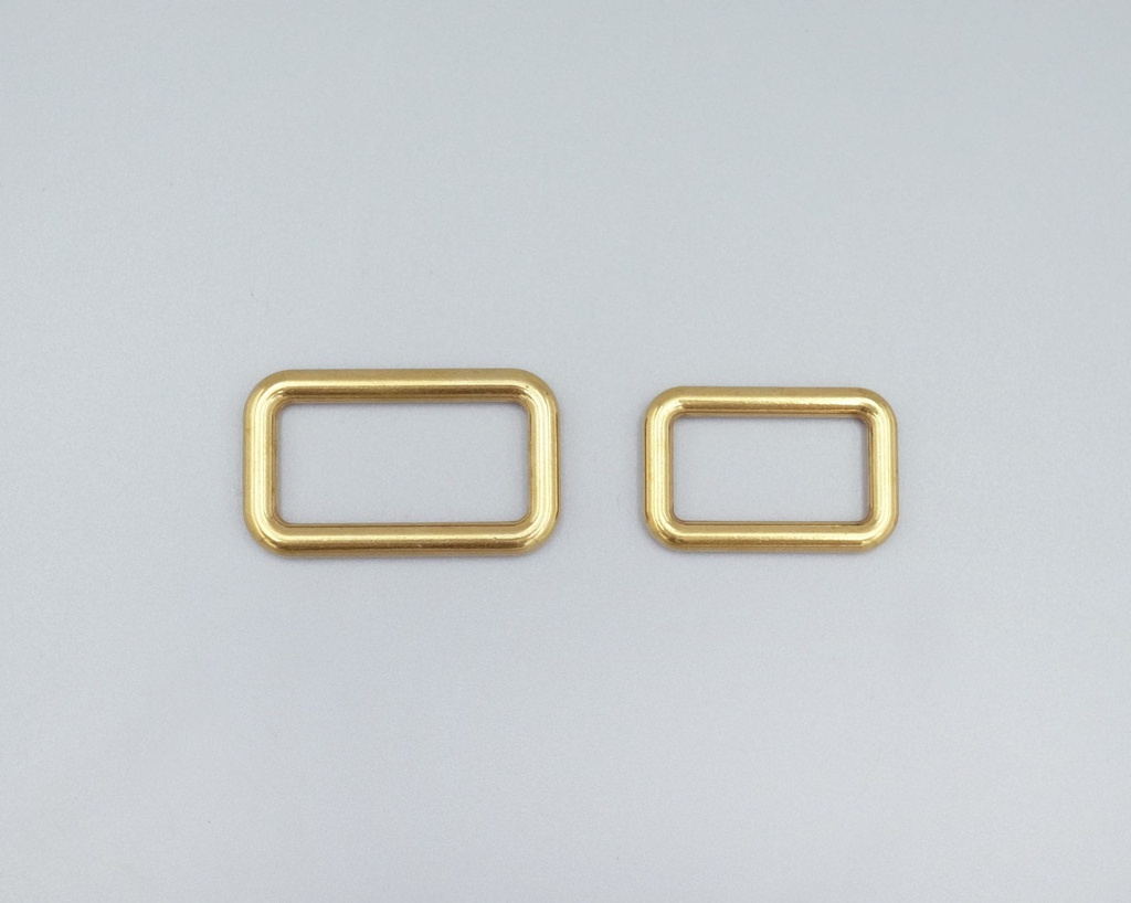 Copper seamless square buckle
