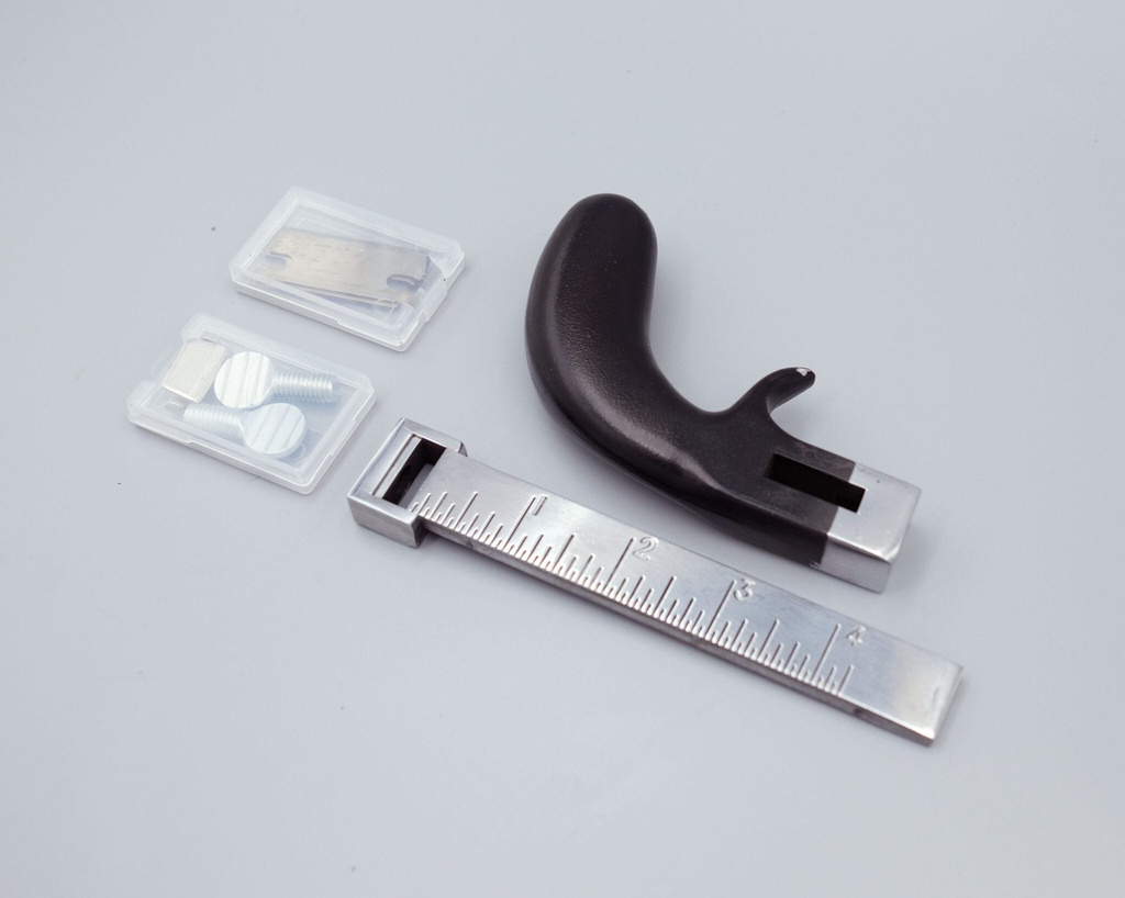 [4892008000658] Draw Gauge Leather Strap Cutter