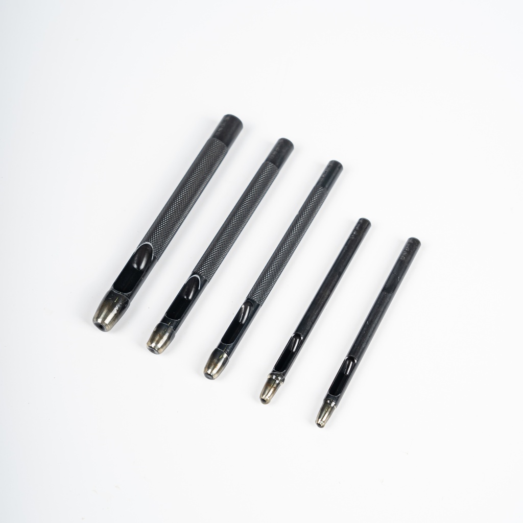 Oka Factory Hole Punch