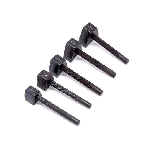 The Lederer 皮带方形斩