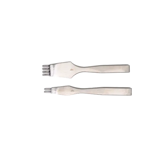 Penusuk berbentuk berlian 4mm (2 gigi/4 gigi)